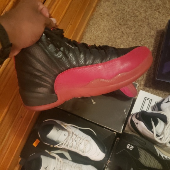 Jordans - Picture 7 of 7